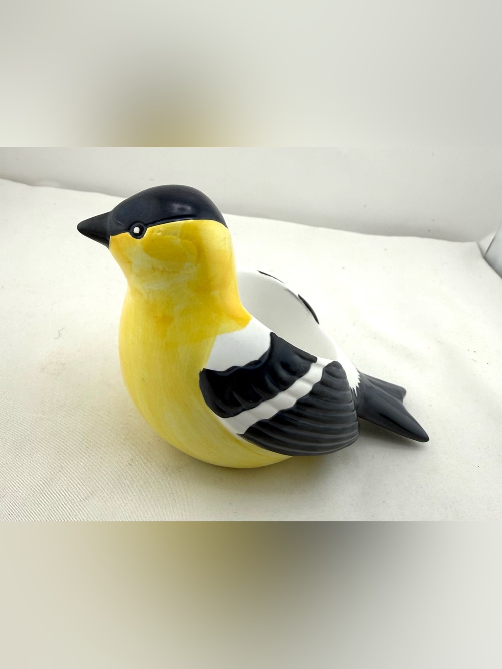 Vintage ceramic bird planter/dish